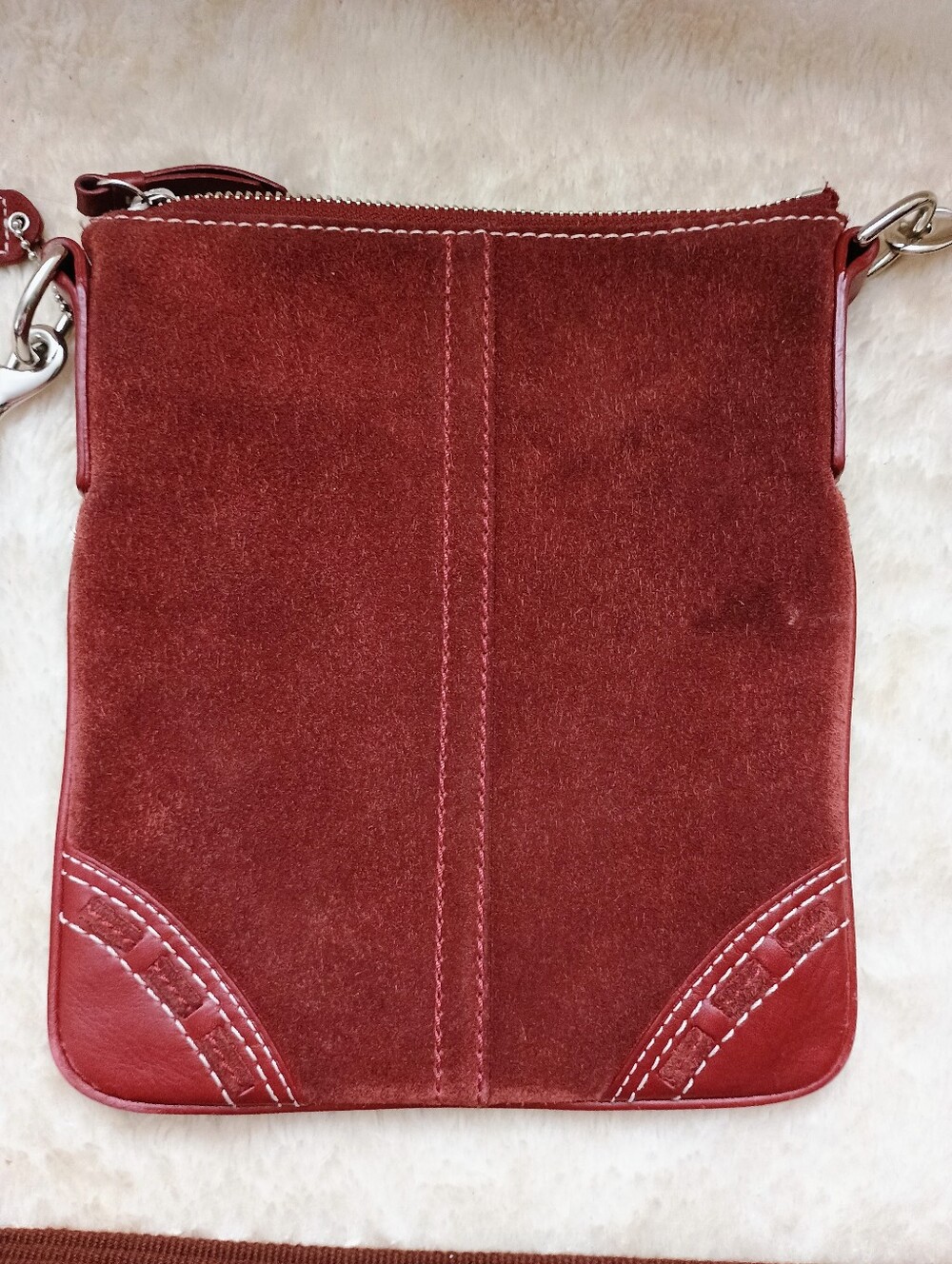 Vintage Coach Hamptons Burgundy Suede Swingpack Crossbody Bag